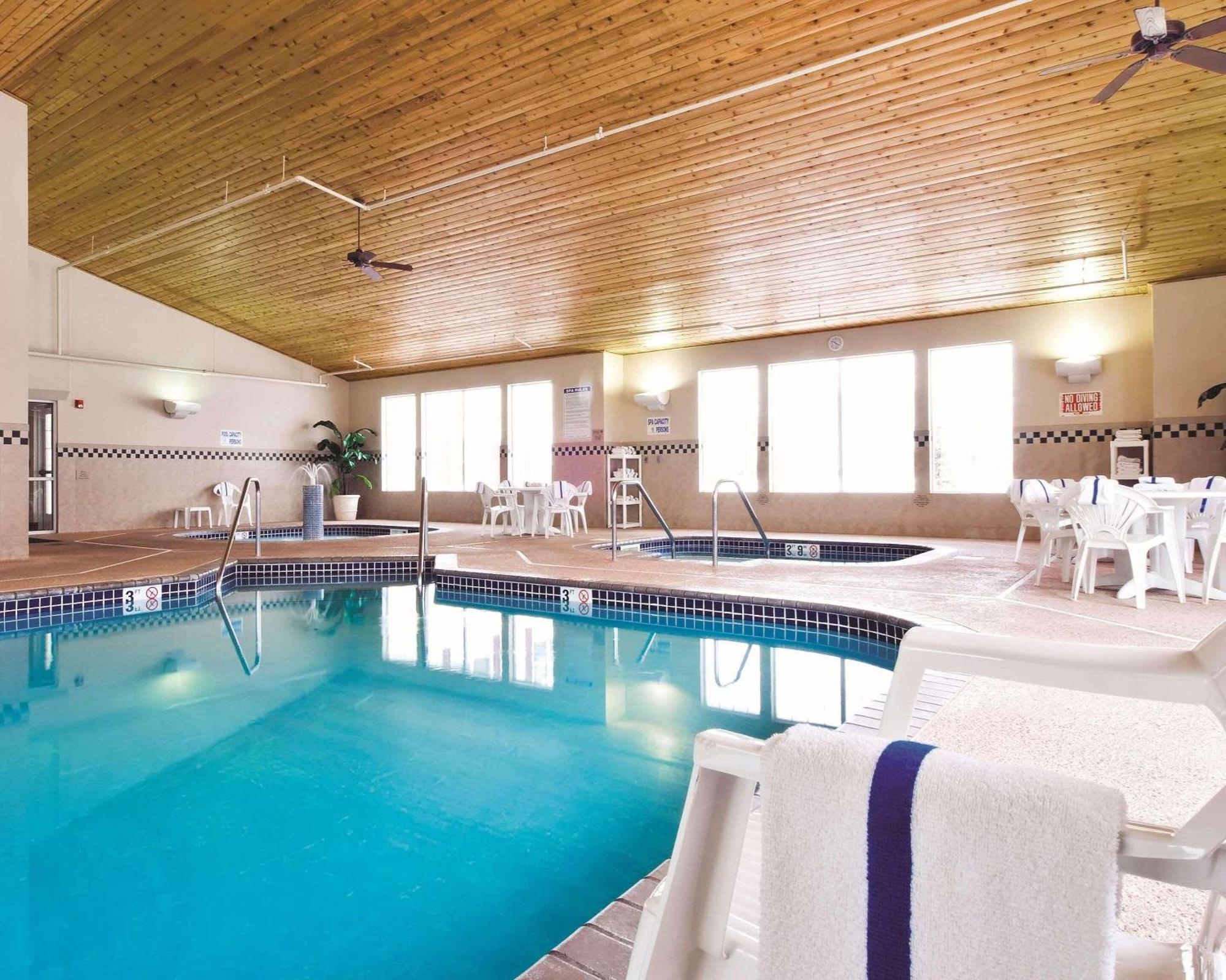 Country Inn & Suites By Radisson Albertville Near Outlet Mall Kemudahan gambar