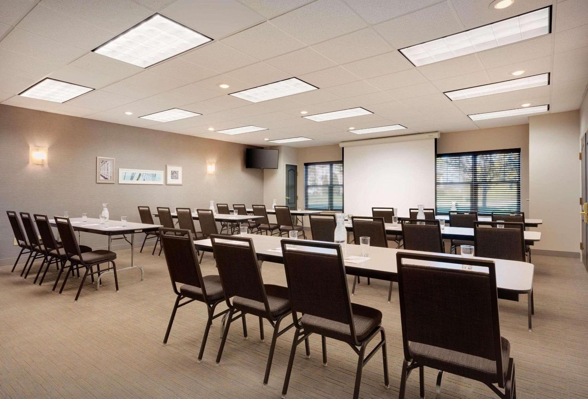 Country Inn & Suites By Radisson Albertville Near Outlet Mall Luaran gambar